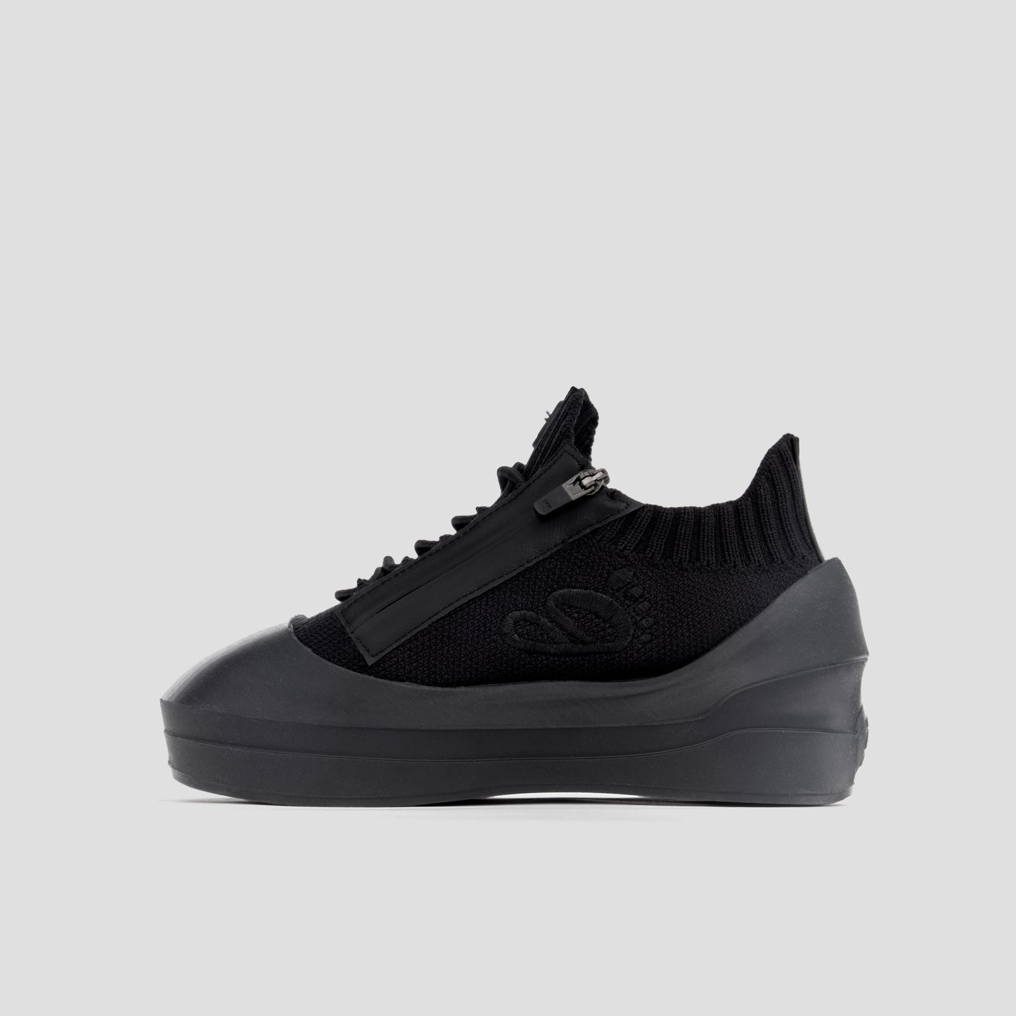 DB1 Original Trainer - Black