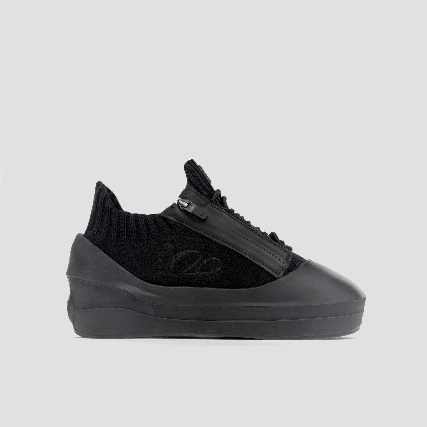 DB1 Original Trainer - Black