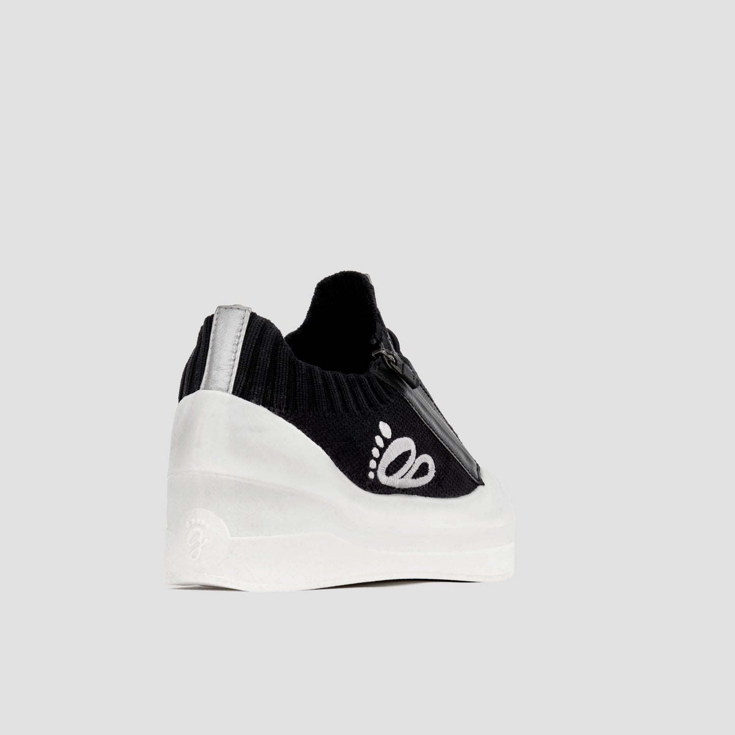 DB1 Original Trainer - Black Silver Reflective