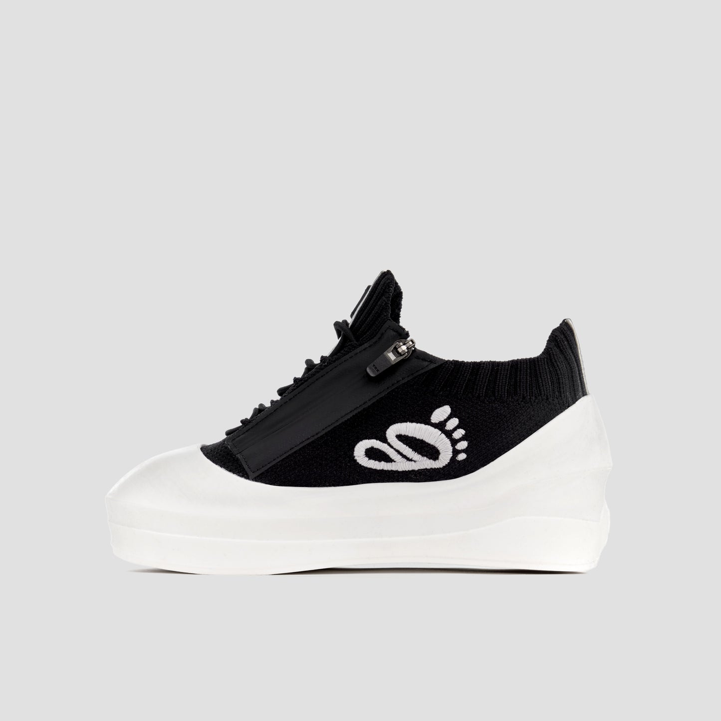 DB1 Original Trainer - Black Silver Reflective