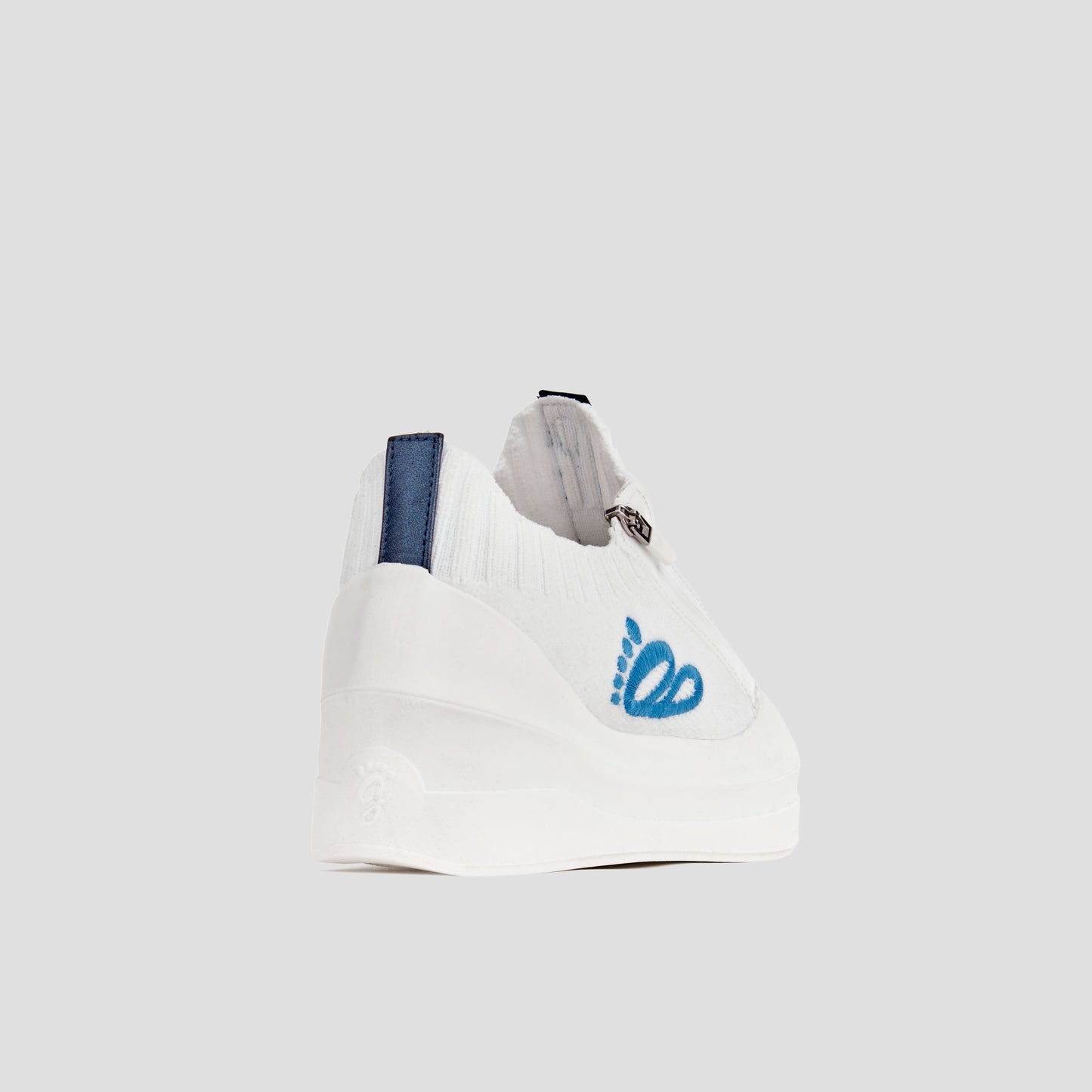 DB1 Original Trainer - White & Bright Blue