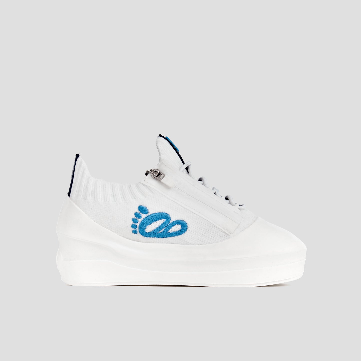DB1 Original Trainer - White & Bright Blue